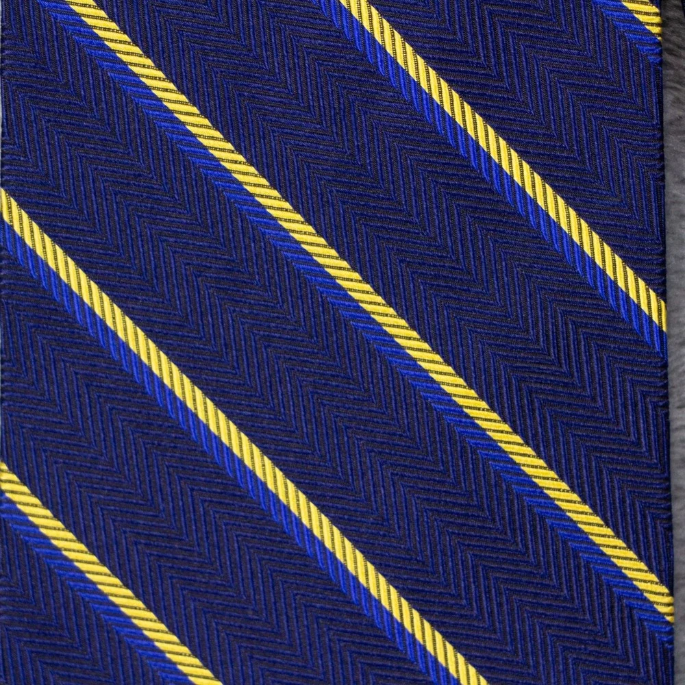 Brooks Brothers Makers Mens Silk Tie Blue Yellow Stripe Herringbone Made in‎ USA